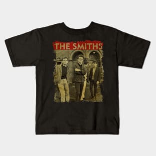 TEXTURE ART- The Smiths - RETRO STYLE Kids T-Shirt